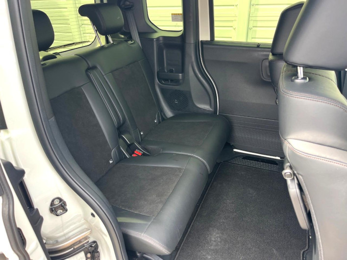 2024 Honda N-BOX CUSTOM 6BA-JF5 (UW-69f95e5136aa5)[17]