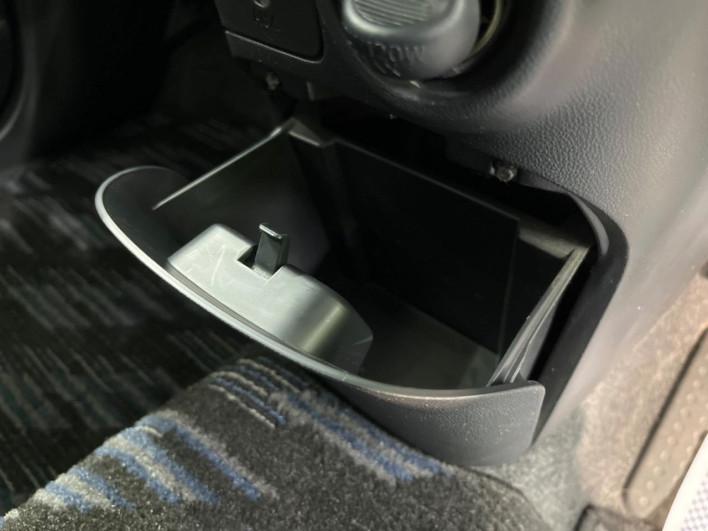 2010 Daihatsu Move DBA-L175S (UW-69f95e649a5df)[22]