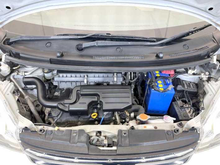 2012 Daihatsu Move DBA-LA100S (UW-69f95e6704097)[4]