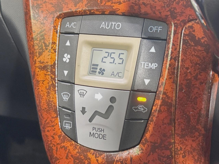 2012 Daihatsu Move DBA-LA100S (UW-69f95e683b97a)[29]