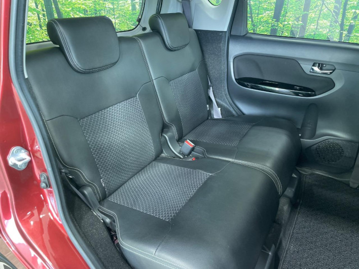 2017 Subaru Stella DBA-LA150F (UW-69f95e6940f4a)[12]