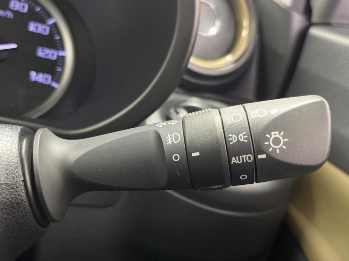 2020 Daihatsu Cast DBA-LA250S (UW-69f95e6bac908)[10]