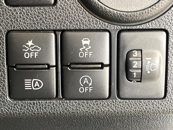 2020 Daihatsu Mirai Ease 5BA-LA350S (UW-69f95e6c80b25)[28]