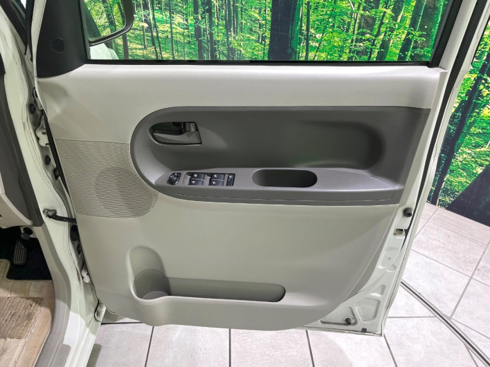 2014 Daihatsu Tanto DBA-LA600S (UW-69f95e6f7c63c)[28]
