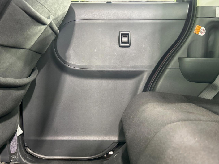2014 Daihatsu Tanto DBA-LA600S (UW-69f95e7005dbe)[19]