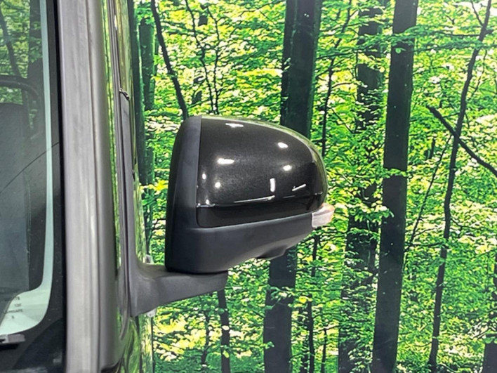 2018 Daihatsu Tanto DBA-LA600S (UW-69f95e729d583)[24]
