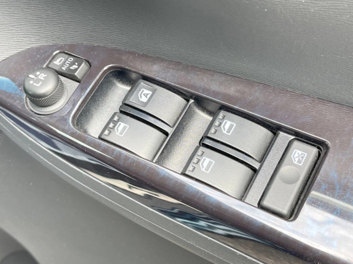 2019 Daihatsu Tanto DBA-LA600S (UW-69f95e744edb0)[28]