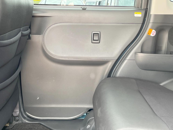 2019 Daihatsu Tanto DBA-LA600S (UW-69f95e744edb0)[21]
