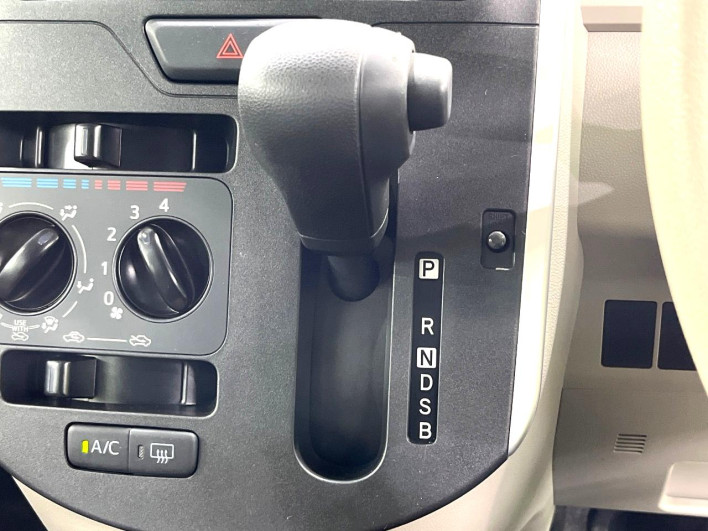 2019 Daihatsu Tanto DBA-LA600S (UW-69f95e74b4691)[16]