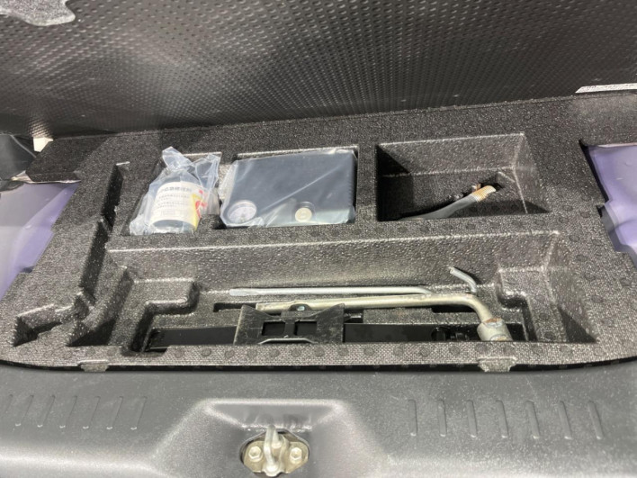 2013 Daihatsu Tanto DBA-LA610S (UW-69f95e75ed4b7)[15]