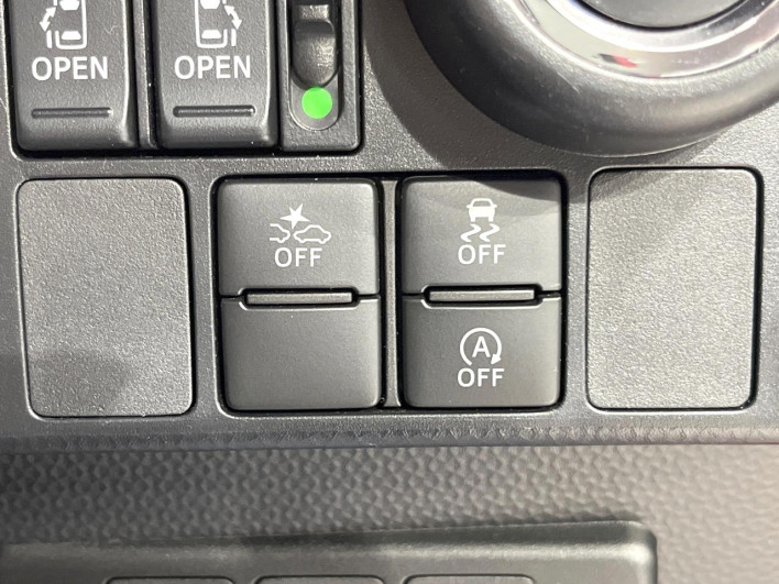 2017 Daihatsu Toll DBA-M900S (UW-69f95e849cc7f)[27]