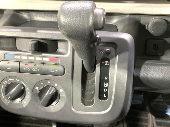 2013 Suzuki MR Wagon DBA-MF33S (UW-69f95e8a0ea1a)[23]