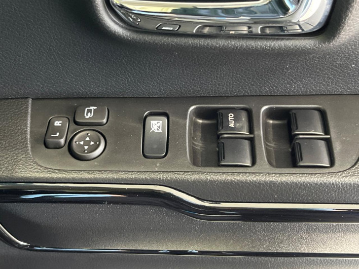 2025 Mazda Flair Crossover 5AA-MS92S (UW-69f95e9fcf577)[21]