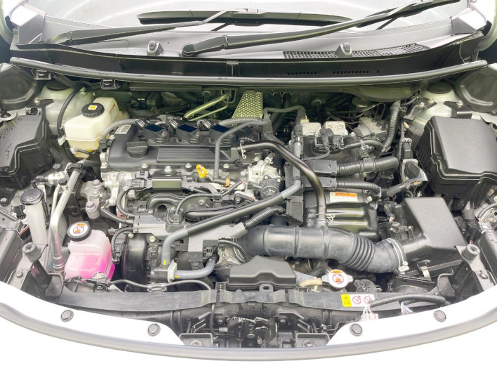 2023 Toyota Yaris Cross 6AA-MXPJ10 (UW-69f95ea73fadd)[4]