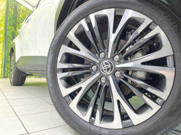 2023 Toyota Yaris Cross 6AA-MXPJ10 (UW-69f95ea73fadd)[16]