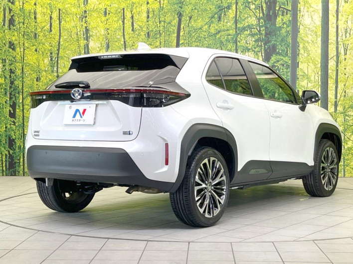 2023 Toyota Yaris Cross 6AA-MXPJ10 (UW-69f95ea73fadd)[9]