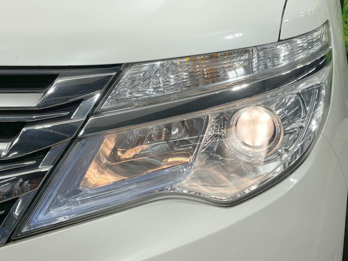 2016 Nissan Serena DBA-NC26 (UW-69f95eb187938)[13]