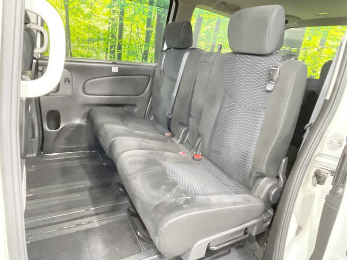 2016 Nissan Serena DBA-NC26 (UW-69f95eb187938)[23]
