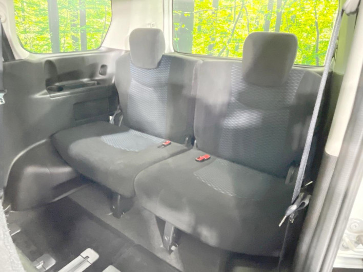 2016 Nissan Serena DBA-NC26 (UW-69f95eb187938)[25]