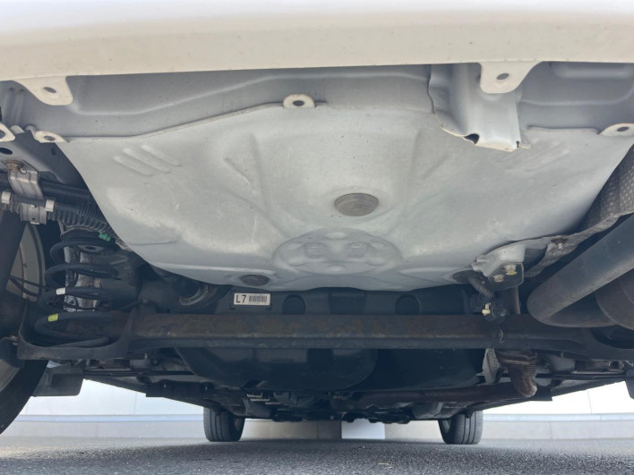 2013 Toyota Vitz DBA-NCP131 (UW-69f95eb1bfd2c)[20]