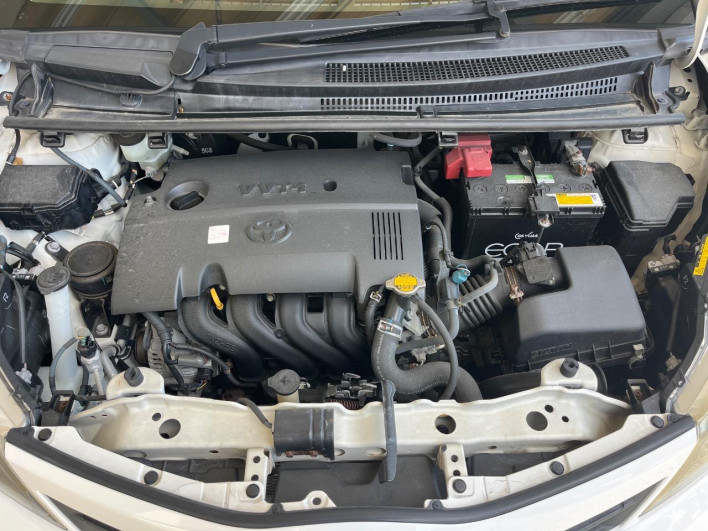 2013 Toyota Vitz DBA-NCP131 (UW-69f95eb1bfd2c)[4]