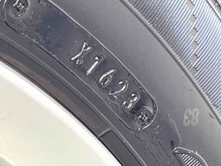 2014 Toyota Aqua DAA-NHP10 (UW-69f95eb494c61)[23]