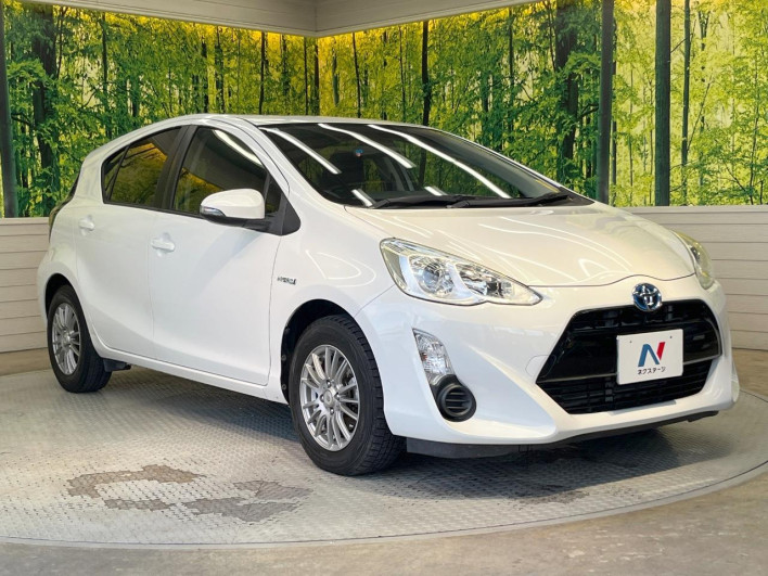 2015 Toyota Aqua DAA-NHP10 (UW-69f95eb4b9081)[19]