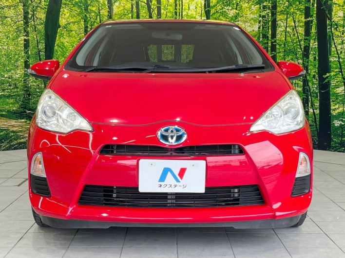 2013 Toyota Aqua DAA-NHP10 (UW-69f95eb70ab84)[12]