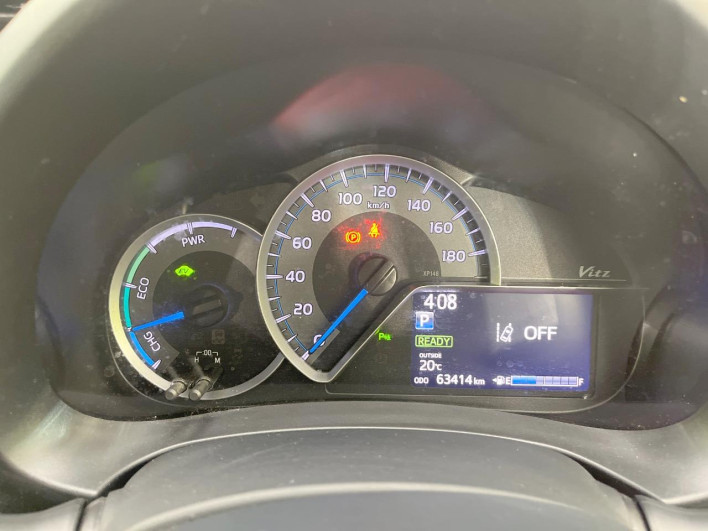 2019 Toyota Vitz DAA-NHP130 (UW-69f95eb8f2e0e)[5]