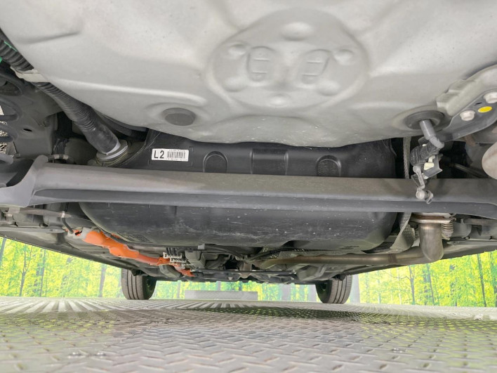2019 Toyota Vitz DAA-NHP130 (UW-69f95eb8f2e0e)[23]