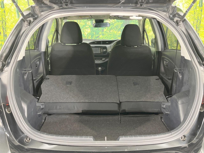 2019 Toyota Vitz DAA-NHP130 (UW-69f95eb8f2e0e)[26]
