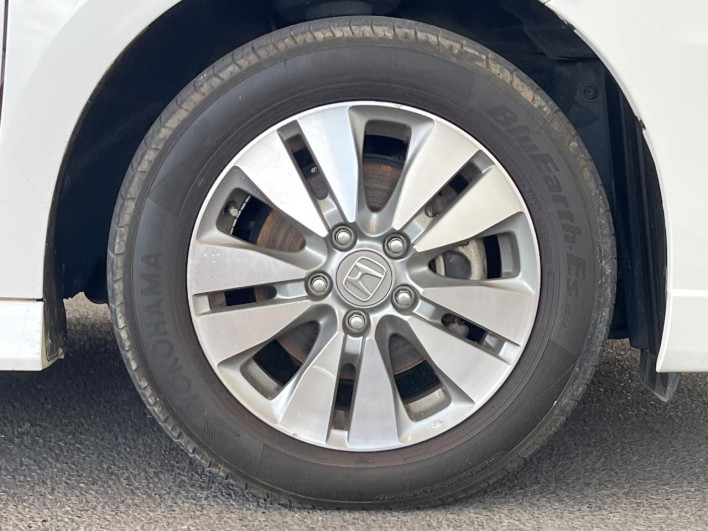 2014 Honda Stepwgn Spada DBA-RK5 (UW-69f95ec320b9f)[12]