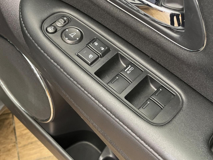 2016 Honda VEZEL DAA-RU4 (UW-69f95ec6793dc)[18]