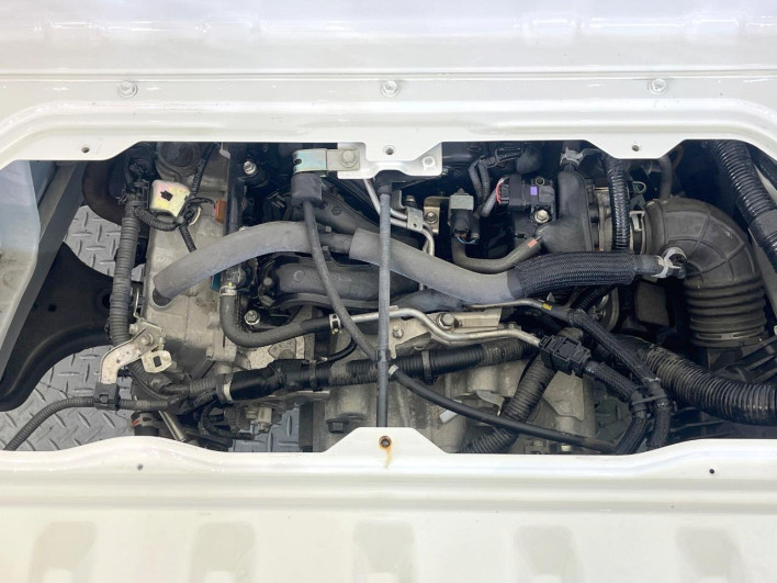 2022 Daihatsu Hiace Truck 3BD-S500P (UW-69f95ecaaaea9)[4]
