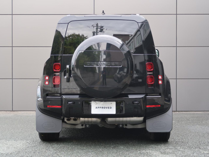 2024 Land Rover Defender 3CA-LE72WAB (UW-69f95ecc4ae9d)[12]