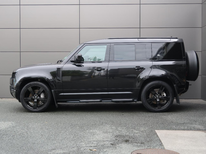 2024 Land Rover Defender 3CA-LE72WAB (UW-69f95ecc4ae9d)[4]