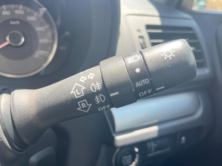 2013 Subaru Forester DBA-SJ5 (UW-69f95ecde1574)[14]