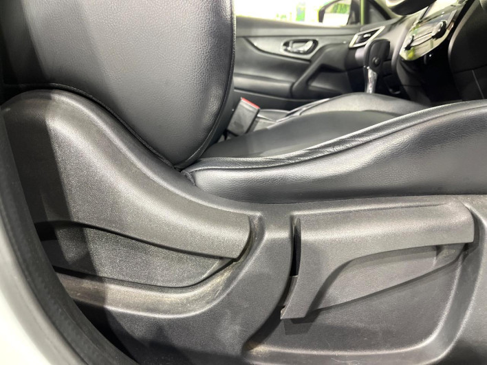 2014 Nissan X-Trail DBA-T32 (UW-69f95ed1281a9)[24]