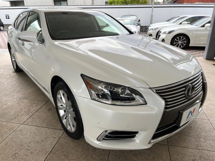2015 Lexus LS DBA-USF40 (UW-69f95ed6d6f91)[18]