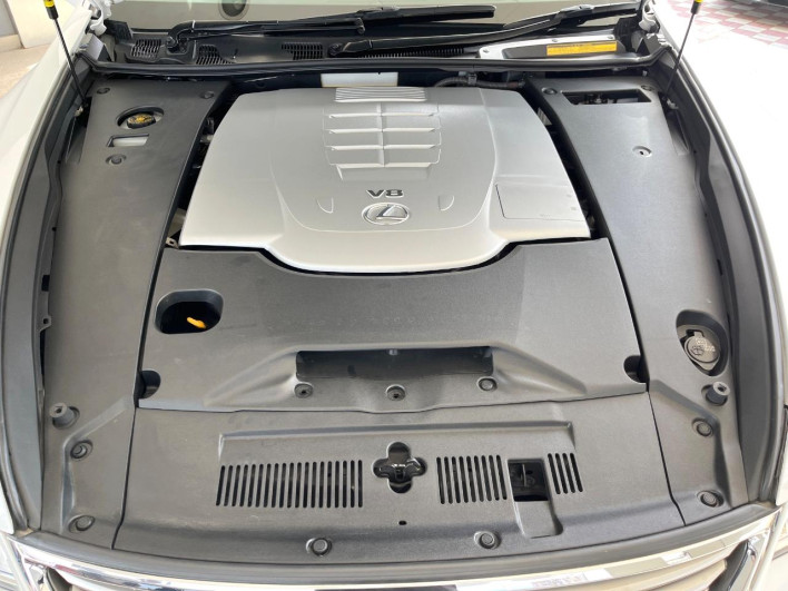 2015 Lexus LS DBA-USF40 (UW-69f95ed6d6f91)[4]
