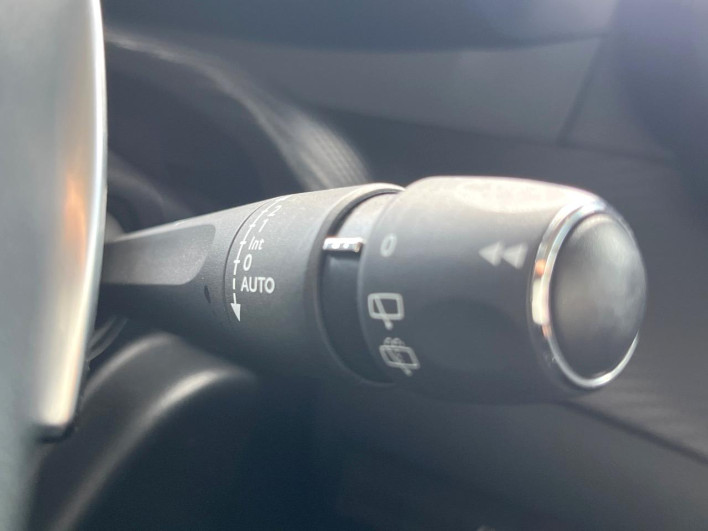 2020 Peugeot 208 3BA-P21HN05 (UW-69f95eda79e64)[14]