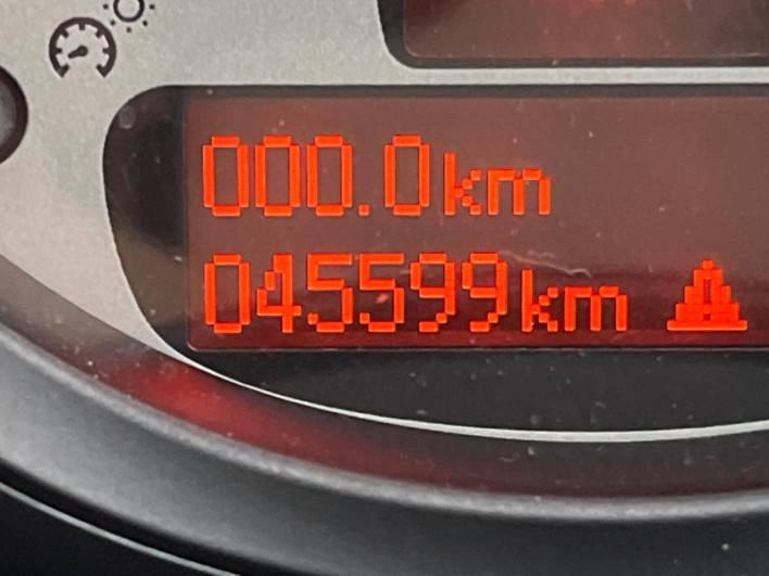 2013 Rover Mini DBA-ZG16 (UW-69f95ede69bf9)[2]