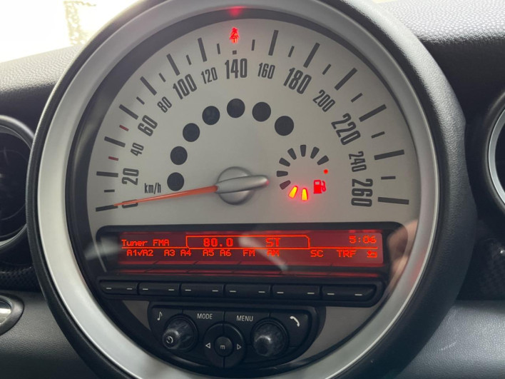 2013 Rover Mini DBA-ZG16 (UW-69f95ede69bf9)[12]