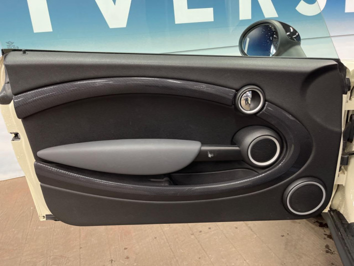 2013 Rover Mini DBA-ZG16 (UW-69f95ede69bf9)[23]