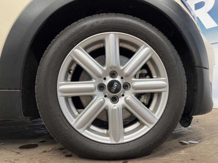 2013 Rover Mini DBA-ZG16 (UW-69f95ede69bf9)[29]