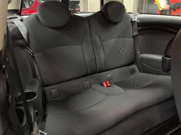 2013 Rover Mini DBA-ZG16 (UW-69f95ede69bf9)[19]