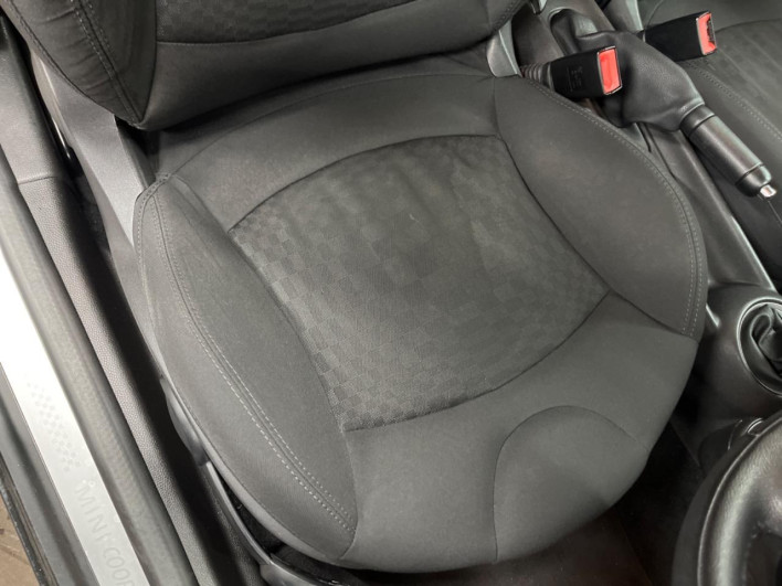 2013 Rover Mini DBA-ZG16 (UW-69f95ede69bf9)[28]