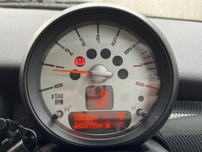 2013 Rover Mini DBA-ZG16 (UW-69f95ede69bf9)[13]