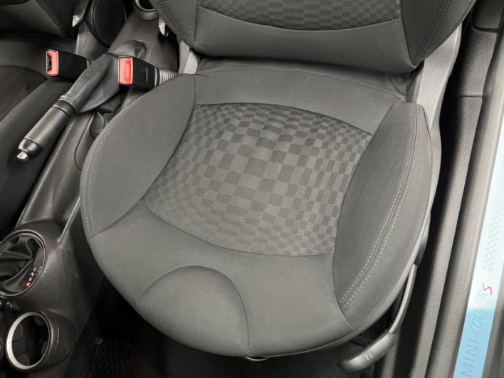 2013 Rover Mini DBA-ZG16 (UW-69f95ede69bf9)[25]