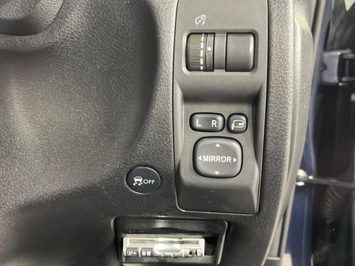 2013 Subaru Exiga DBA-YAM (UW-69f95edeafff3)[12]